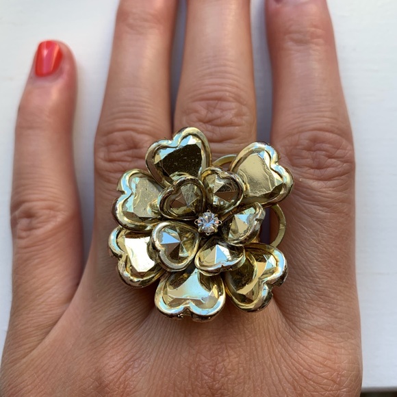 Chunky & shiny gold / diamond flower ring - Picture 2 of 6